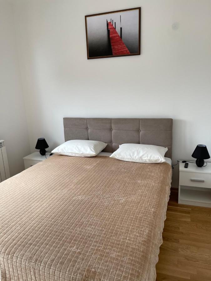 Royal Residence Apartmani 2 Pančevo Екстериор снимка